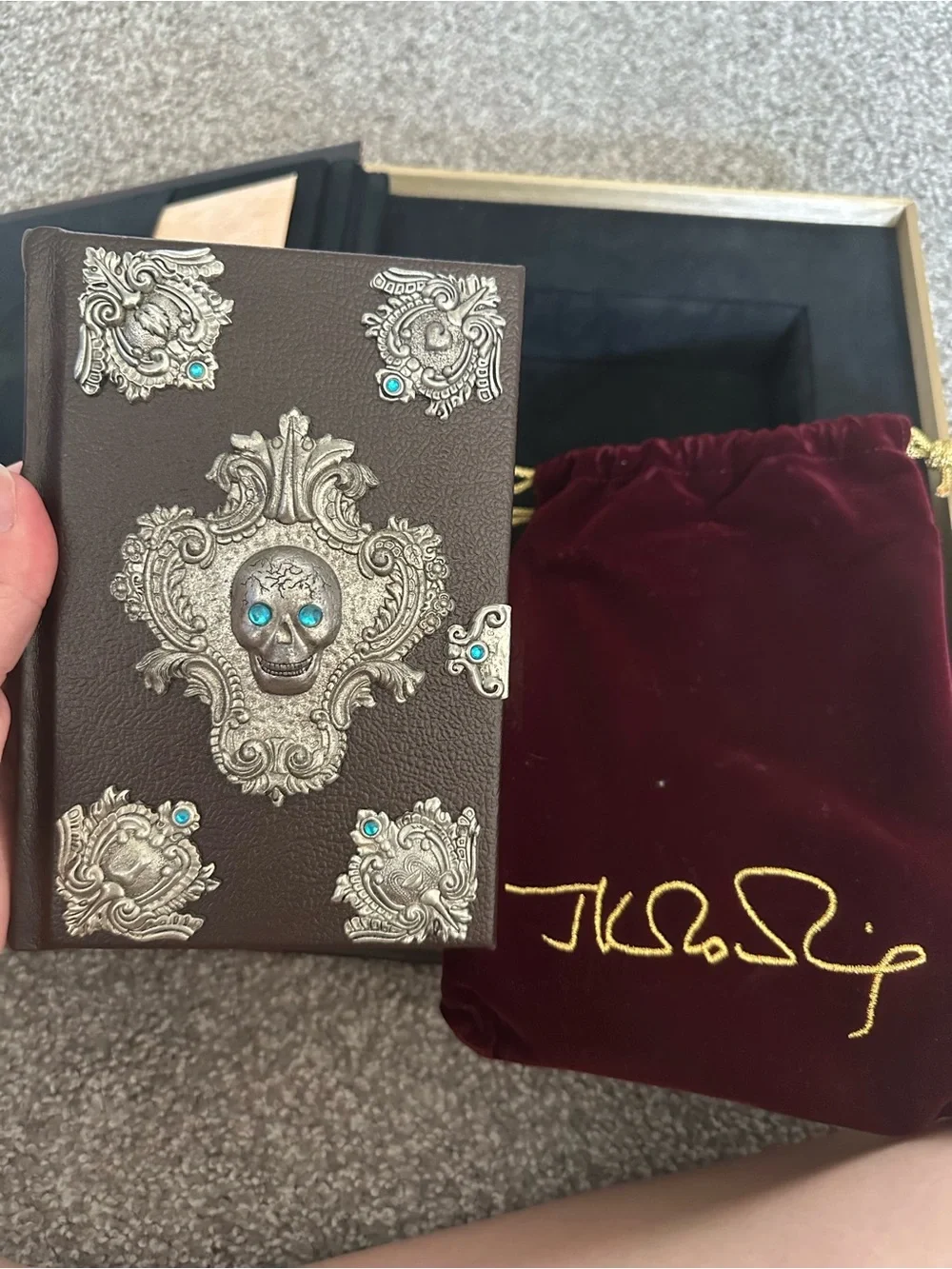 The Tales of Beedle the Bard by JK Rowling Collector's Edition Box w/ Prints